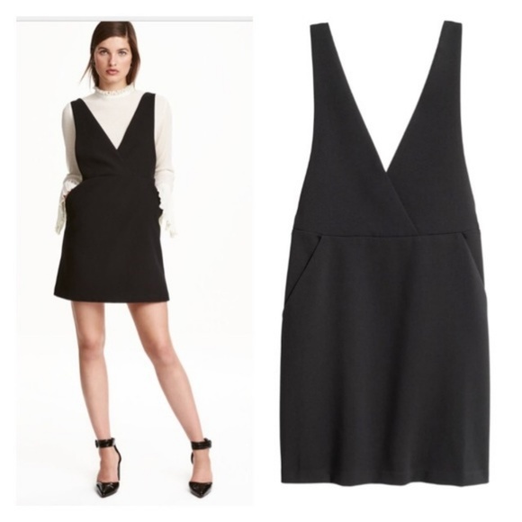 h&m black v neck dress